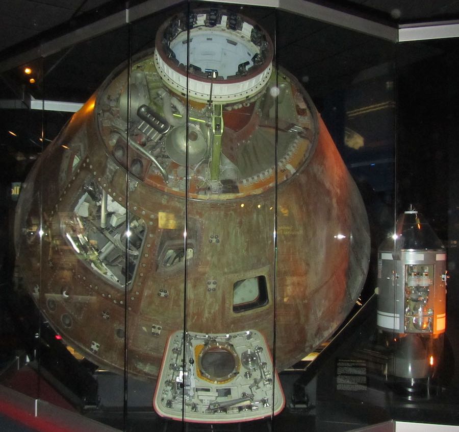 photo of the Apollo 13 Command Module